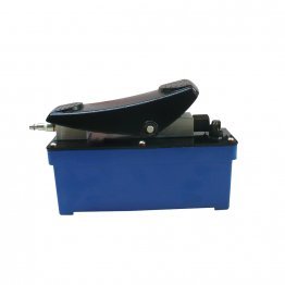 Pompe hydraulique 700 bar 1.3L Sans Raccord